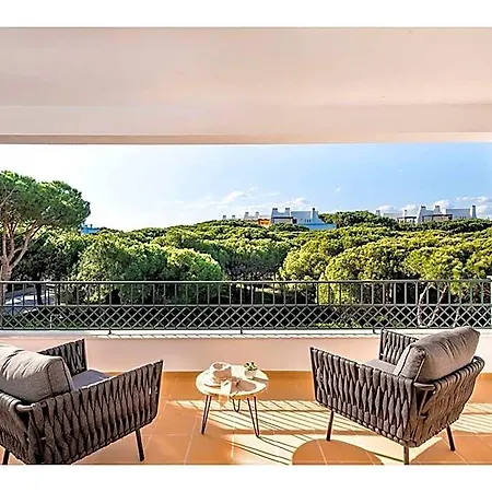 Large With Swimming Pool Within Walking Distance To The 3* Castro Marim