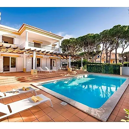 Large With Swimming Pool Within Walking Distance To The